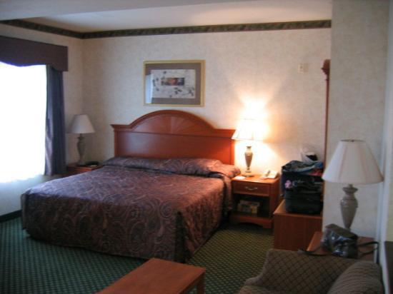 Express & - East By Ihg