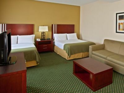 Express & - East By Ihg Indianápolis
