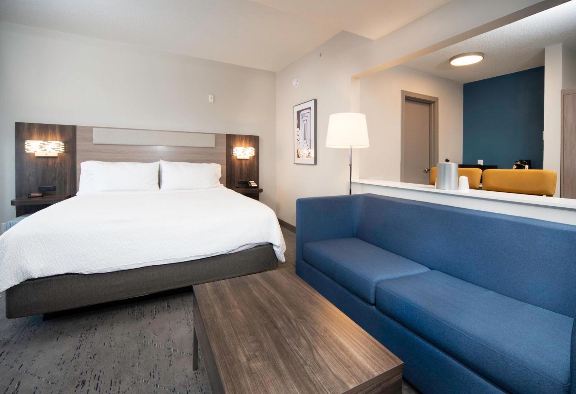 Hotel Express & - East By Ihg