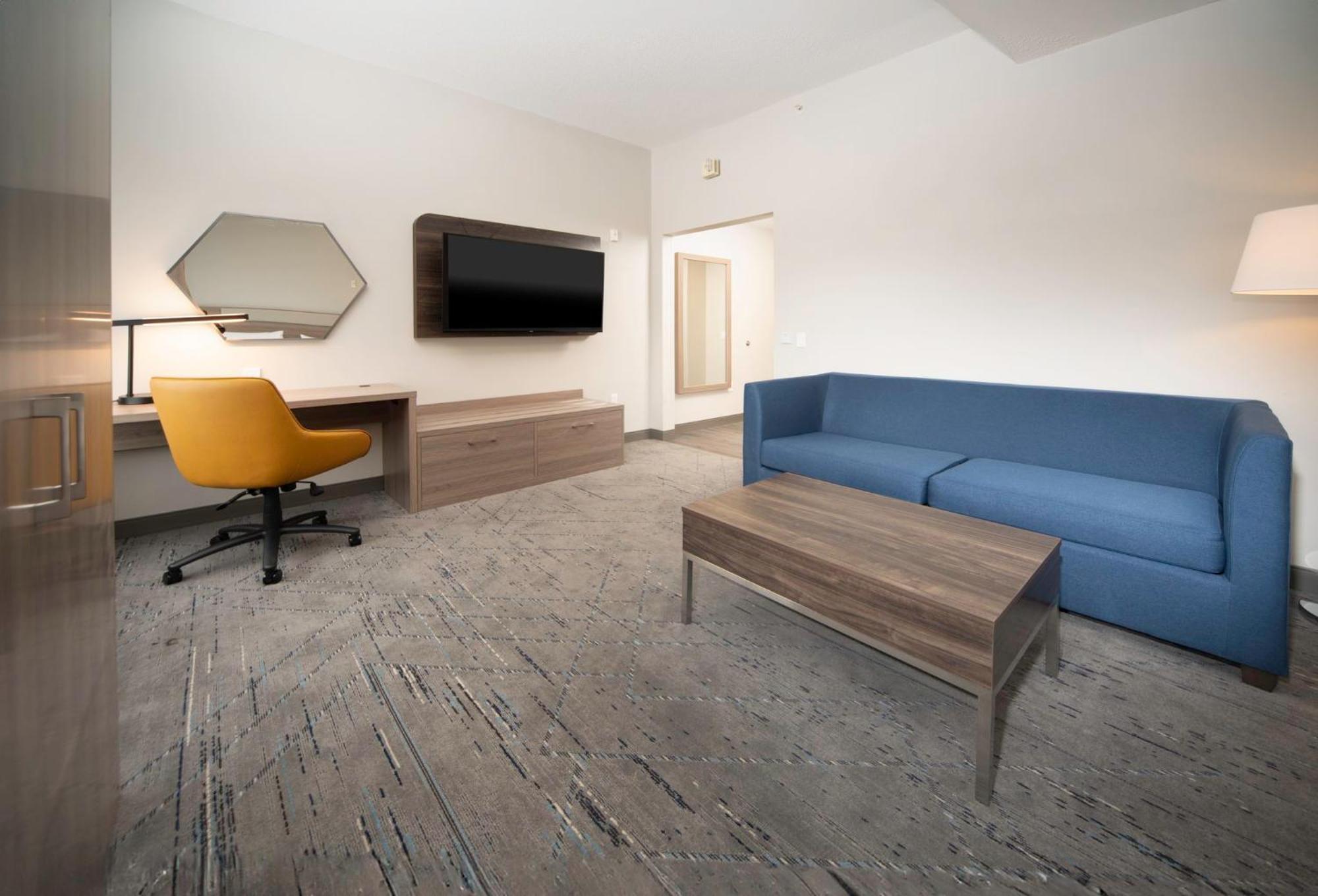 Hotel Express & - East By Ihg