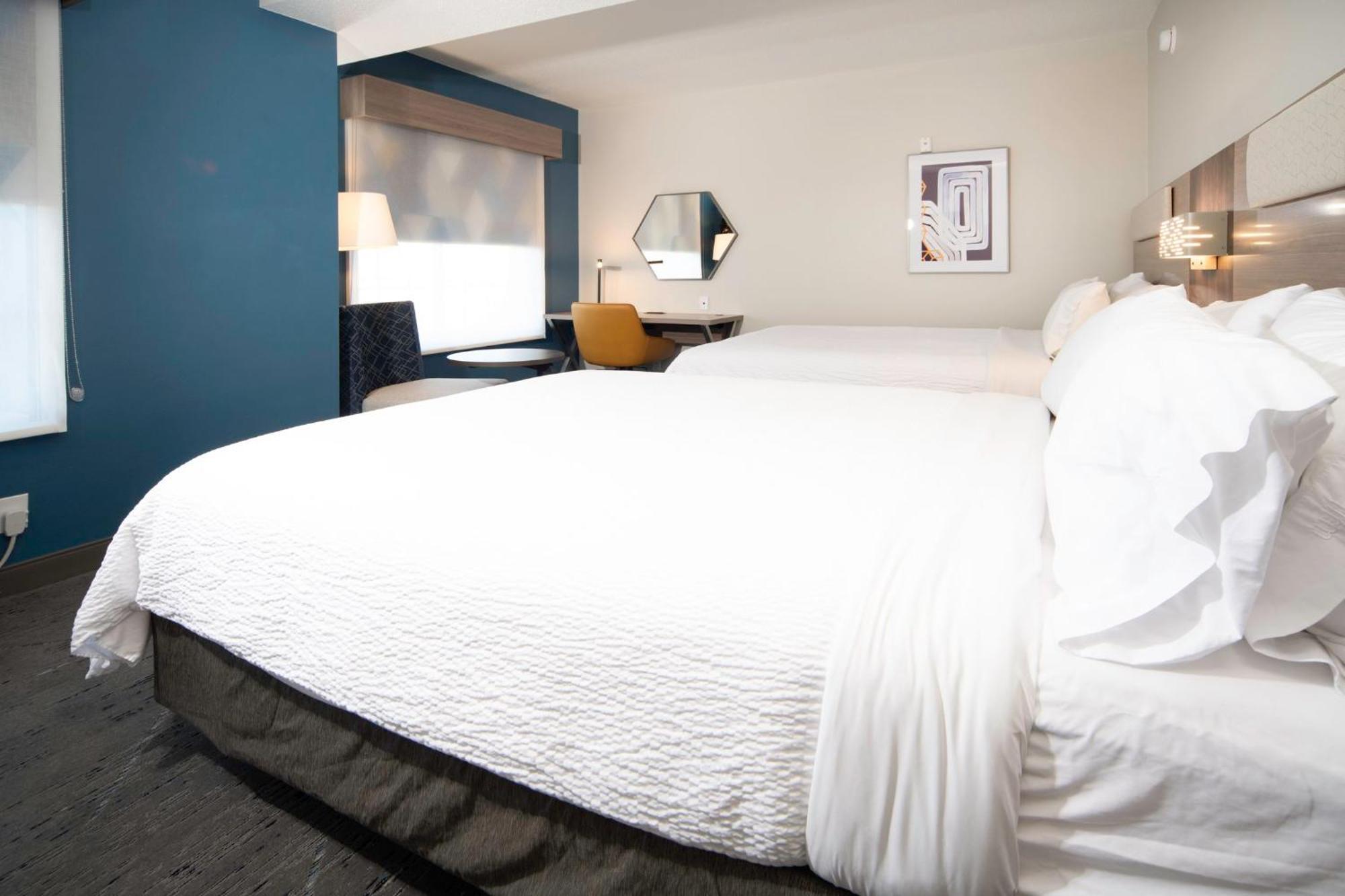 Hotel Express & - East By Ihg 3*