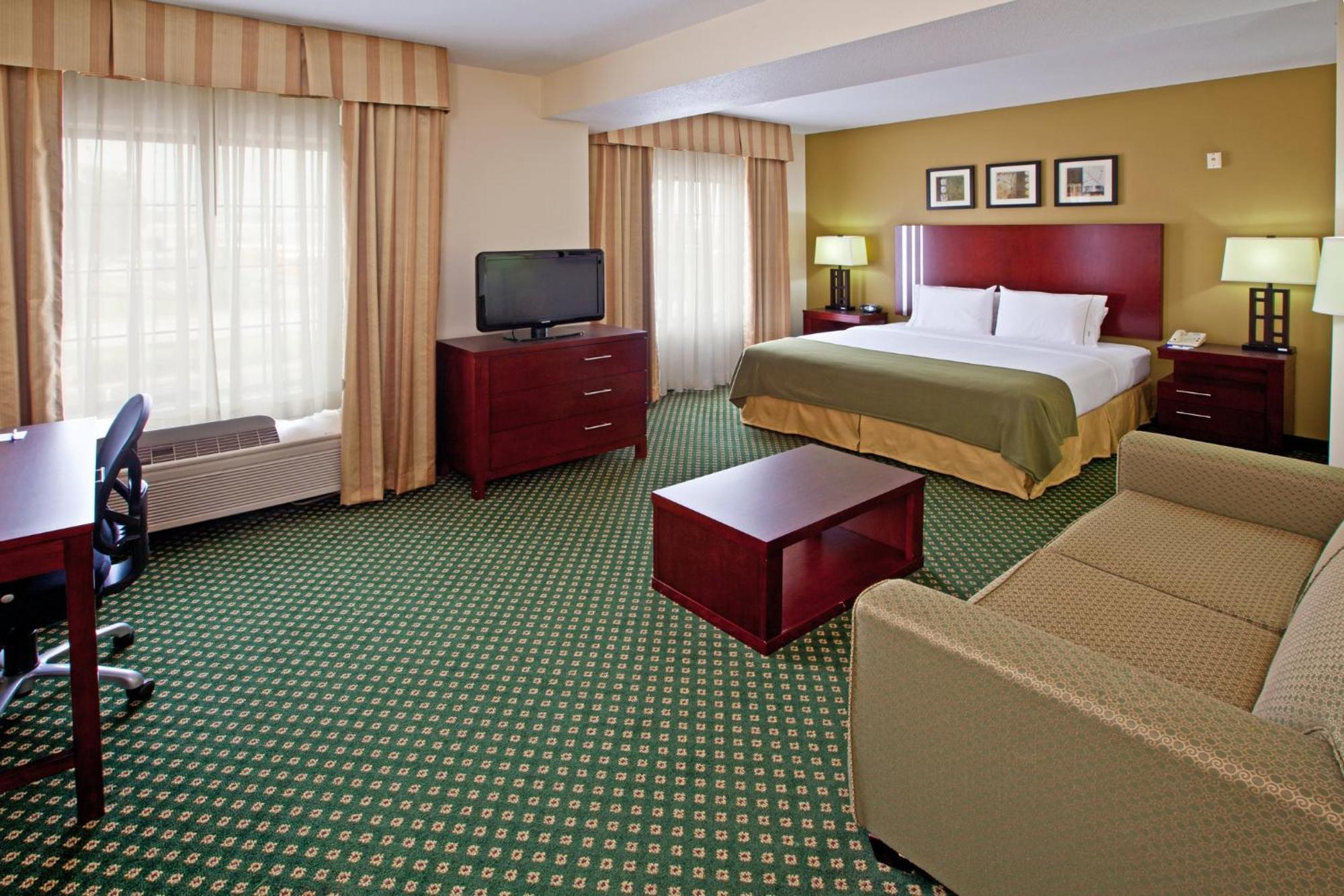 Express & - East By Ihg 3*