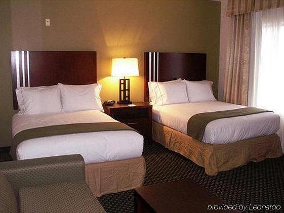 Express & - East By Ihg 3* Indianapolis