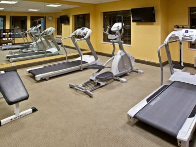 Hotel Express & - East By Ihg 3*